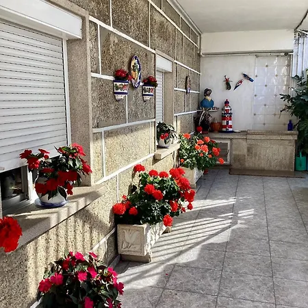 Atico Con Terraza Апартаменты Эль-Грове