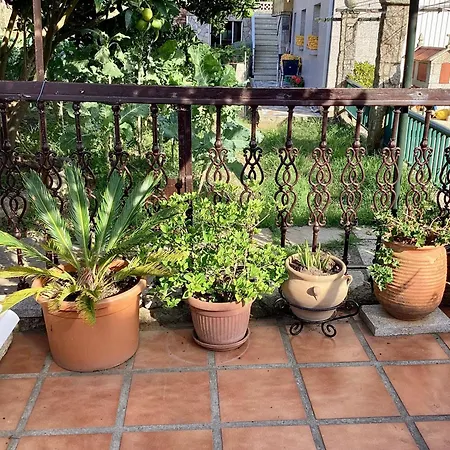 Atico Con Terraza Апартаменты *