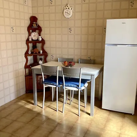 Atico Con Terraza